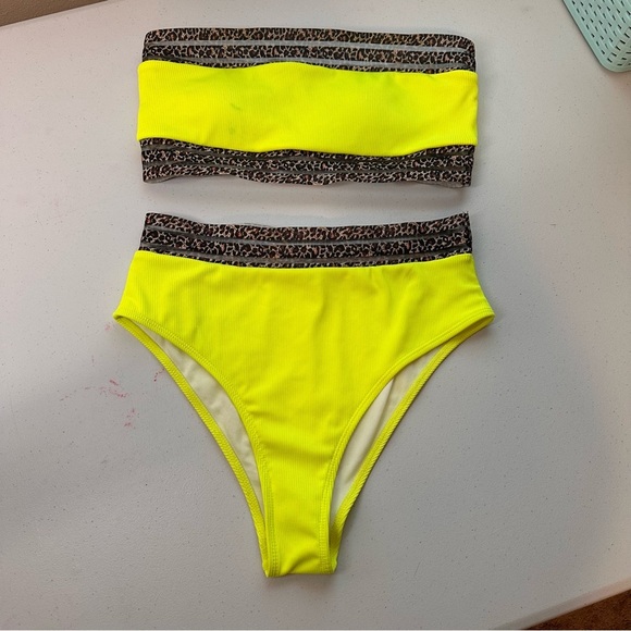 Neon Yellow Leopard Print Bikini Set Size Medium - Picture 1 of 4